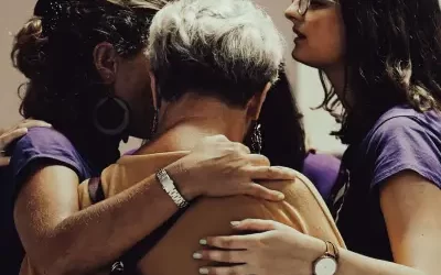 1 of 5 Effective Ways for Single Parents to Cope with Loneliness and Isolation
